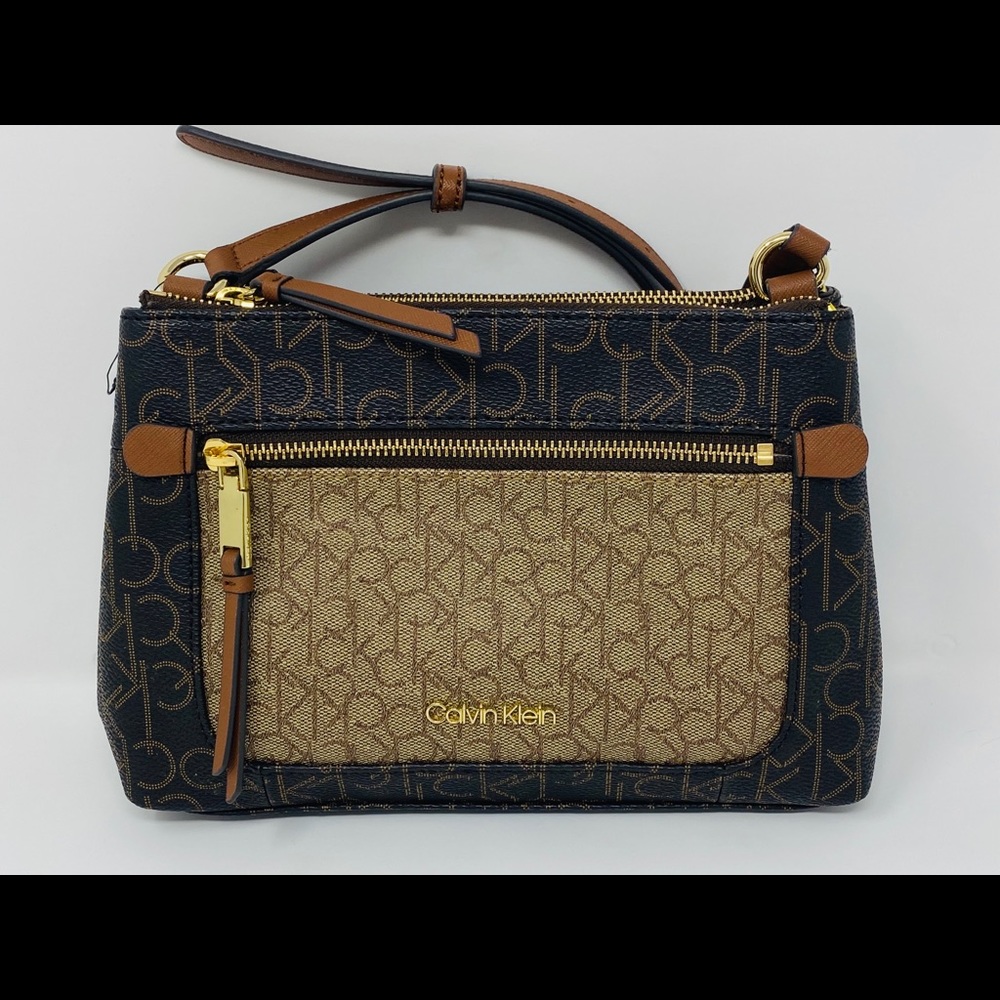 Calvin Klein Crossbody Logo Bag NWOT